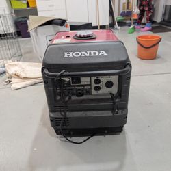 Honda Inverter eu3000is