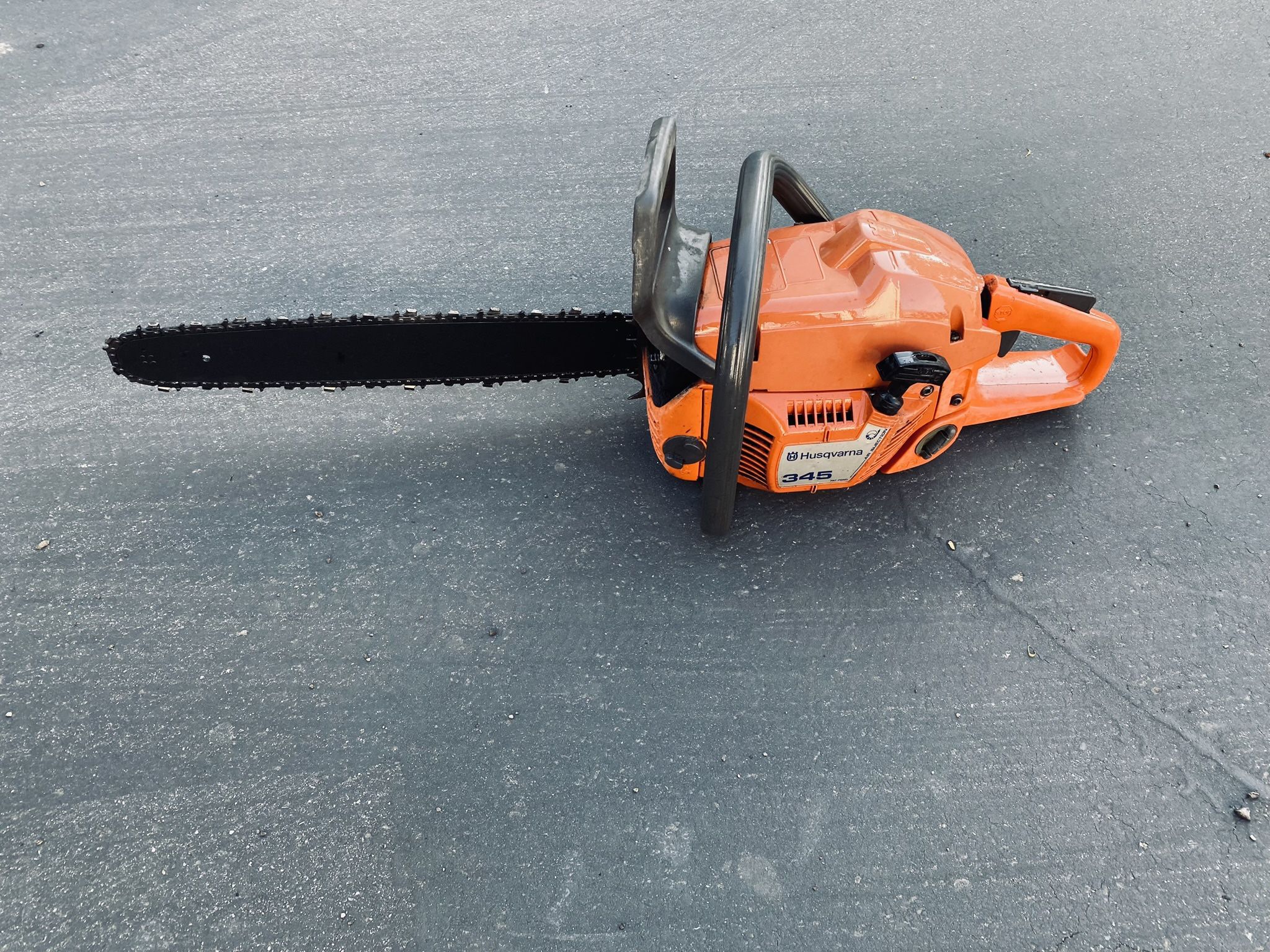 Husqvarna Commercial Gas Chainsaw