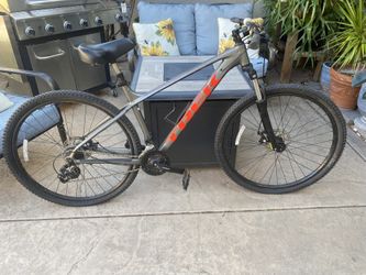 Trek Marlin 4