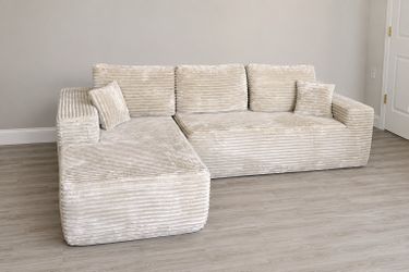 Beige Sectional Couch / Sofa [FREE Delivery🚚]