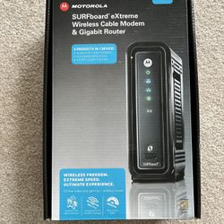 Motorola SURFboard Cable Modem & Wi-Fi Router – DOCSIS 3.0