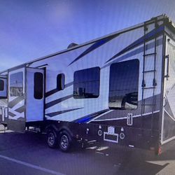 2021 KEYSTONE FUZION 379 TOYHAULER 5/W 