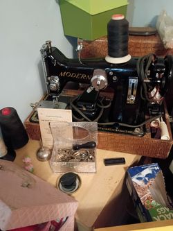 modern pfaff sewing machine
