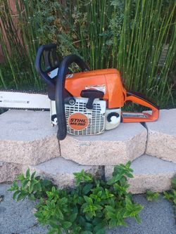 Stihl MS 250 commercial chainsaw 18"