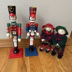 Christmas Decorations All For $5