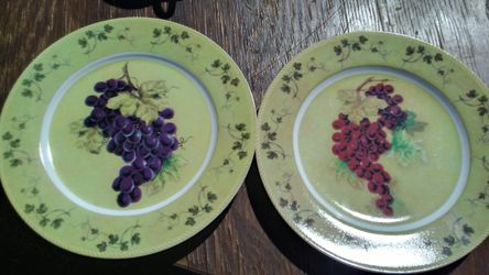 Grape Plates.