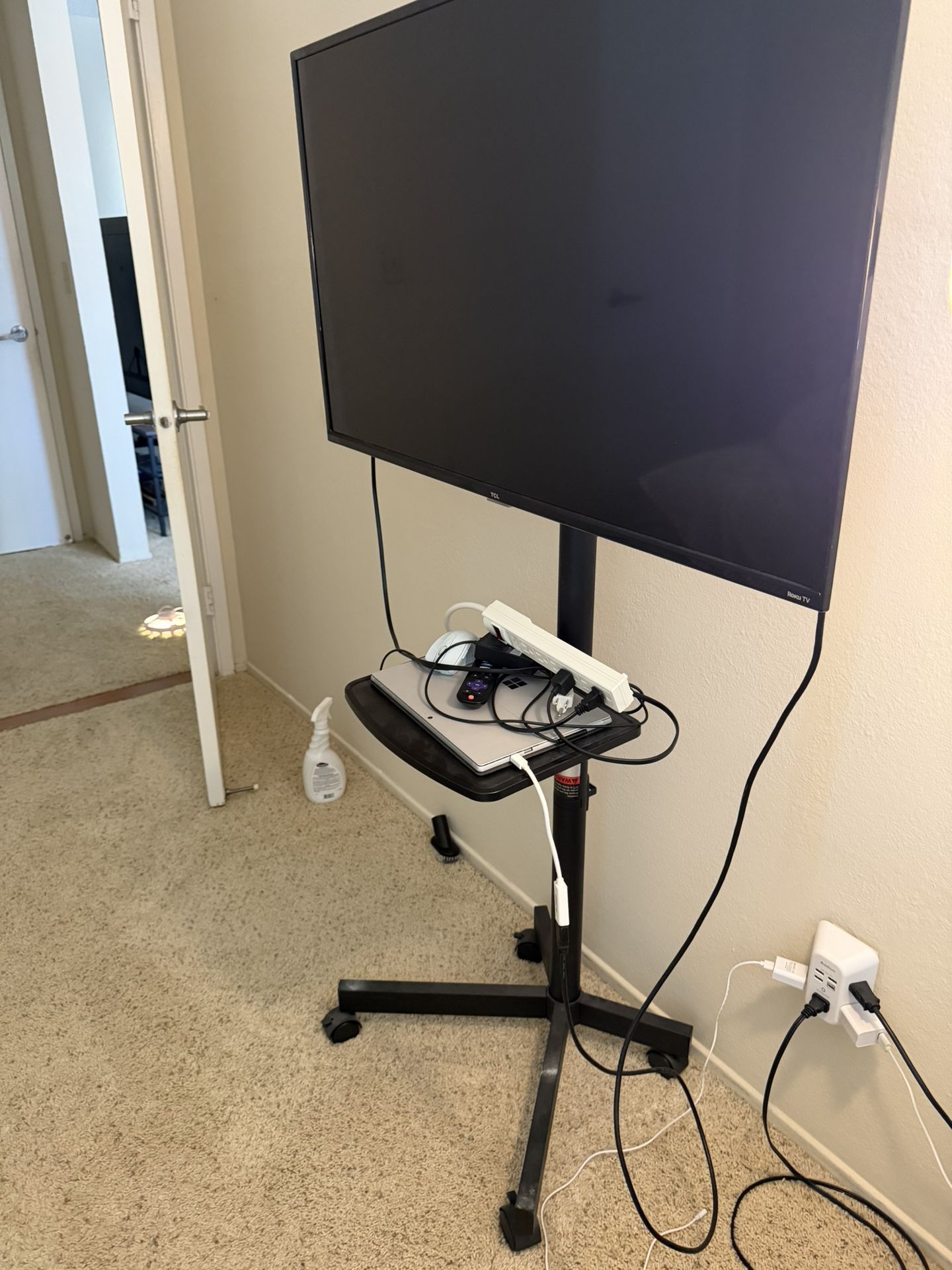 TCL Roku 43 Inch Tv Will Rollable Mobile Stand