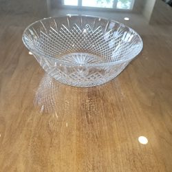 Gorgeous Diamond Pattern Glass Bowl