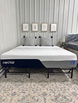 Nectar, Nectar Luxe Memory Foam, King, Like New, only used for a few months