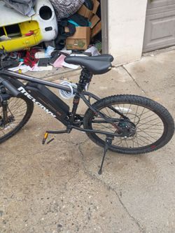 Metakoo Cyber track 100 ebike