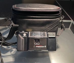 Minolta Freedom II Auto Focus Film Camera