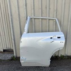 2022 2023 2024 2025 Toyota Corolla Cross Rear Door Shell Left Driver Side LH Used OEM original 