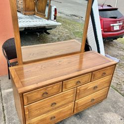 Vintage Solid Wood Dresser With Mirror 
