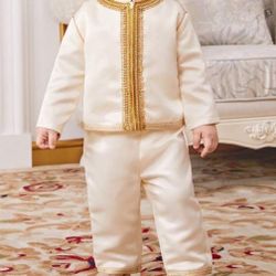 Boys' Cardigan and Trousers Set with Gold Trim/Size: 2-3 y/$7