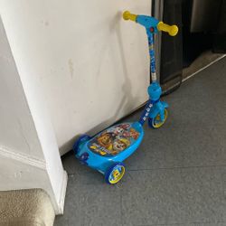 Esculer  Para Niño Como Nueva