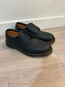 Dr. Martens 8053 Black Leather Oxford Shoes