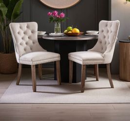 High back tufted velvet dinner chair