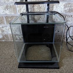 5 Gallon Glass Fish Tank With Light, Heater, Accessories - GloFish Brand Tank In Great Condition
