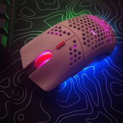 Gaming Mouse Works Fast