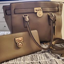 Michael Kors Purse And Wallet