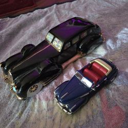 2 Model Cars For Sale $20