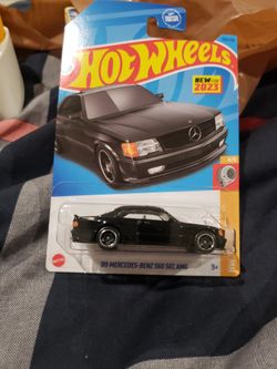 Hot wheels 89 mercedes benz 560 sec amg