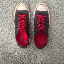  CONVERSE CHUCK TAYLOR ALL STAR  Unisex (very Good Condition-used couple x Only)