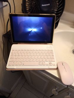 Cp20 tablet with keyboard and mouse