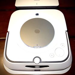 iRobot - Braava jet m6 Wi-Fi Connected Robot Mop - White