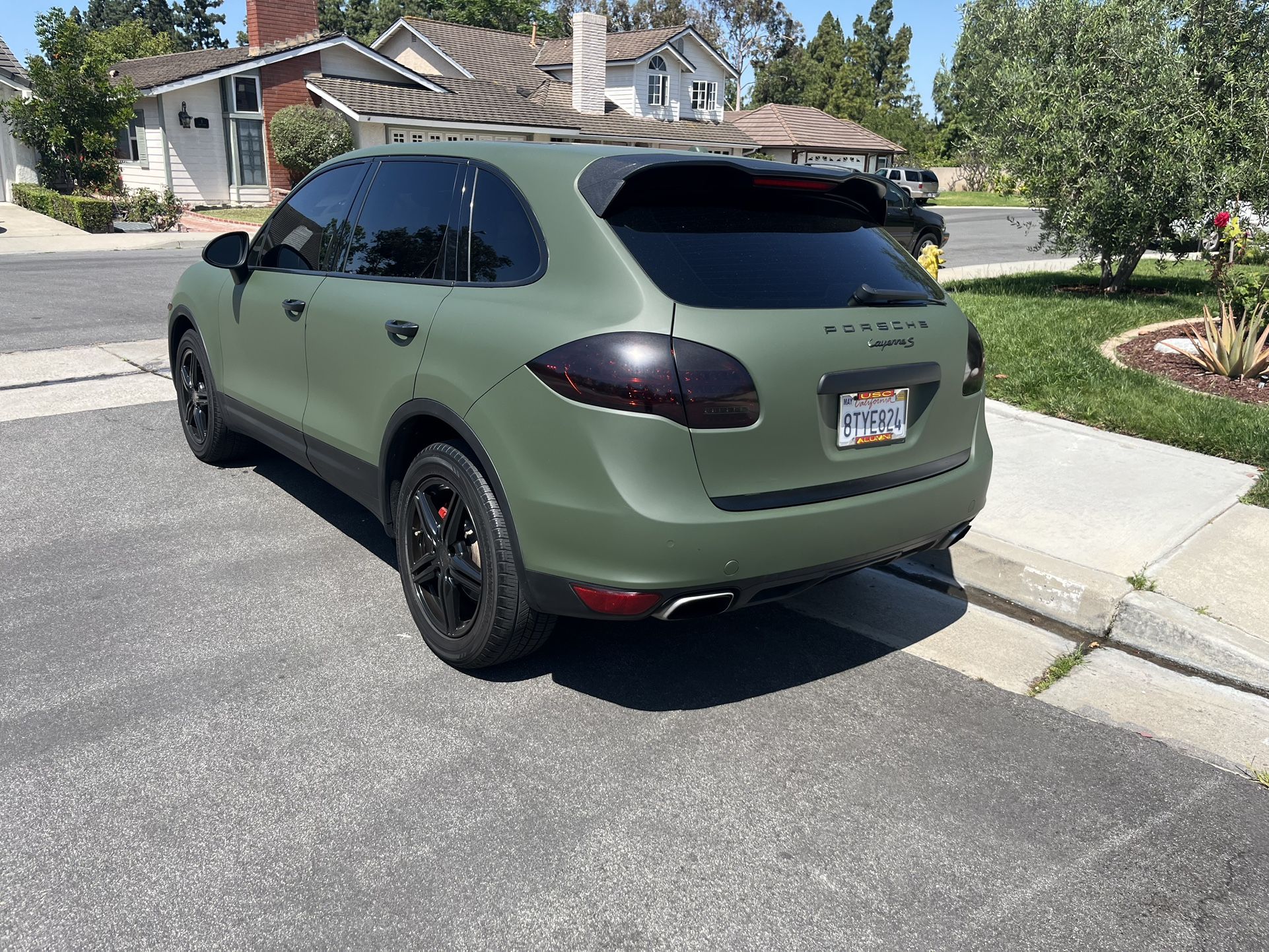 2012 Porsche Cayenne Hybrid