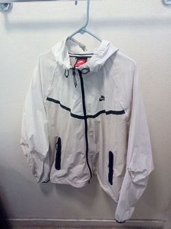 Nike Tech