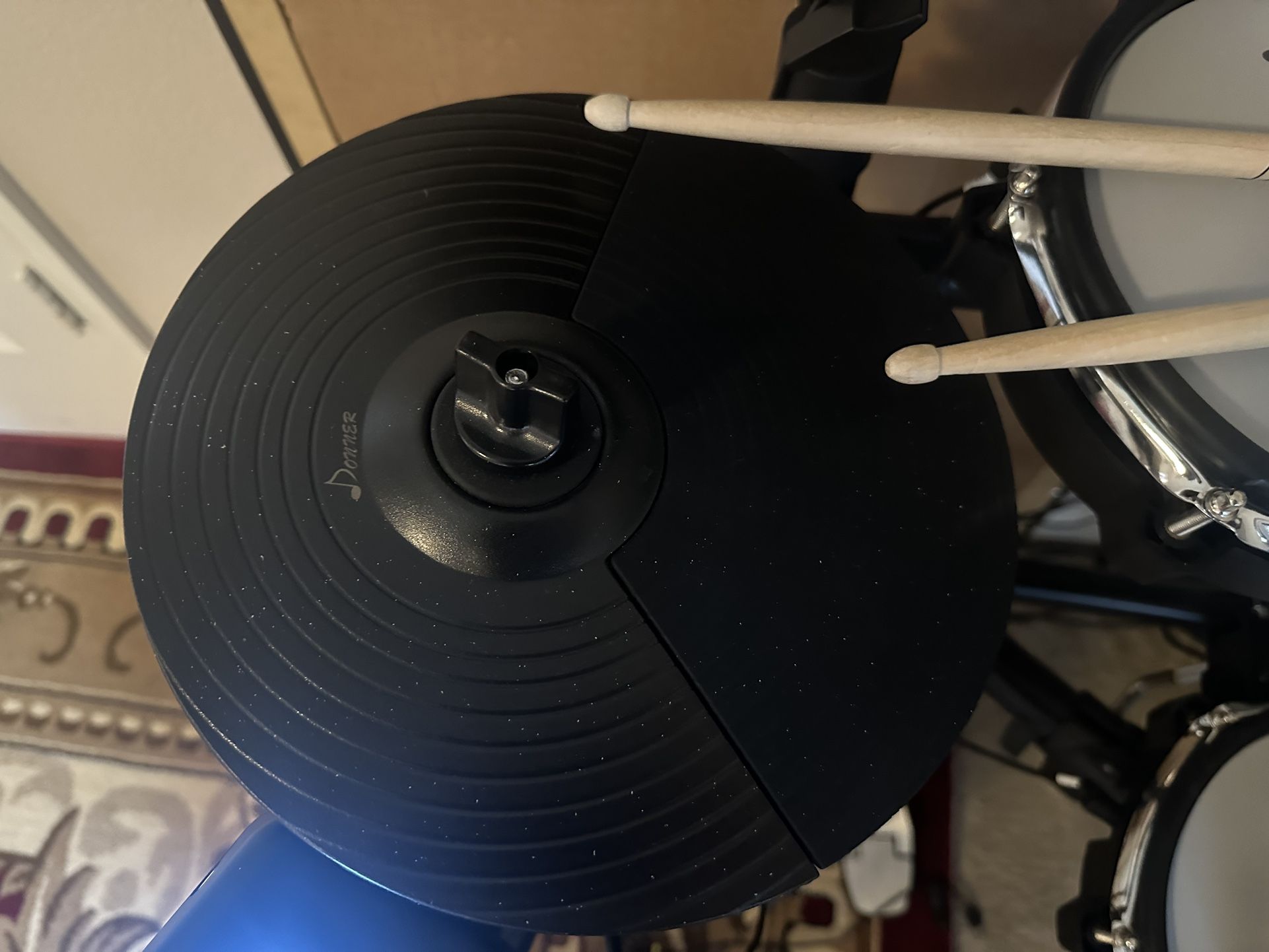 Electric Drum Set, Donner DED200 Mesh Head Electronic Drum Kit for