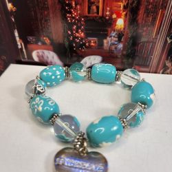 BRIDESMAID GLASS  STRETCH BRACELET, SOFT BLUE
