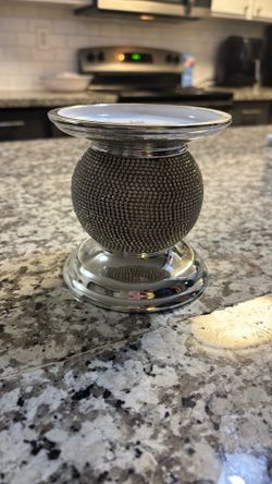 Candle holder