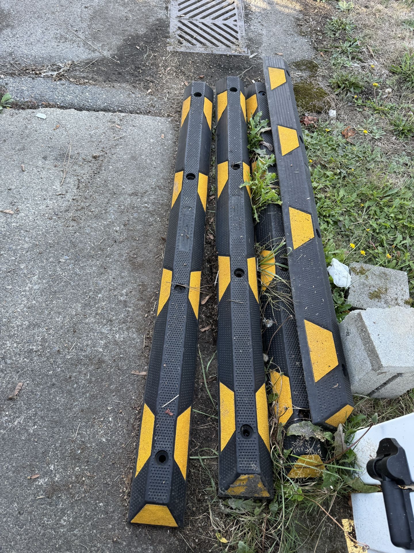 Car Stop Bumpers