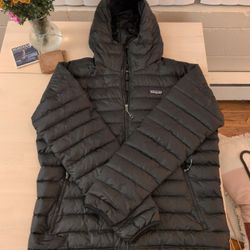 Patagonia M's L Hooded Down Sweater Jacket