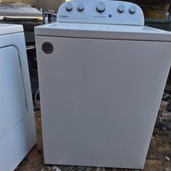 Whirl Pool Washer And Dryer 
