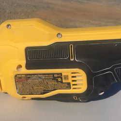 DEWALT DRYWALL SANDER 