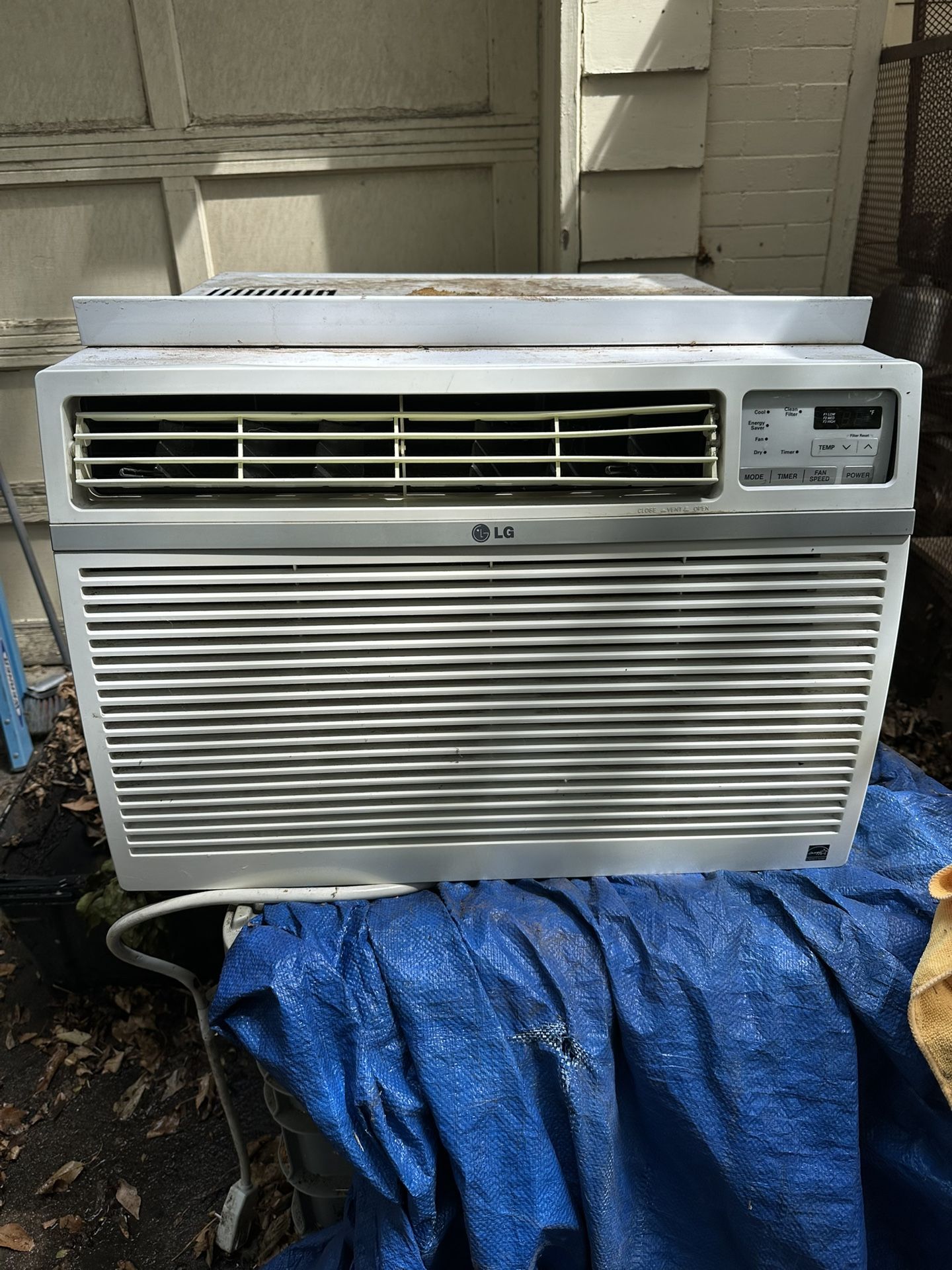 LG Window AC Unit 24k Btu