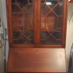 Vintage Antique Mahogany Secretary Desk in good condition w/Key