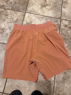 Men’s lululemon shorts size small