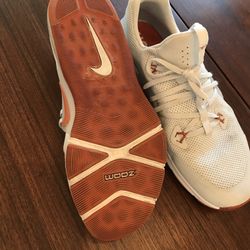 Niki Zoom Hook’ Em Horns  Running Shoes, Almost New, No Tread Ware, $130 New, Asking $80Men's Size 14, 0range And White, Lowered To $50,Lakeway, Texas