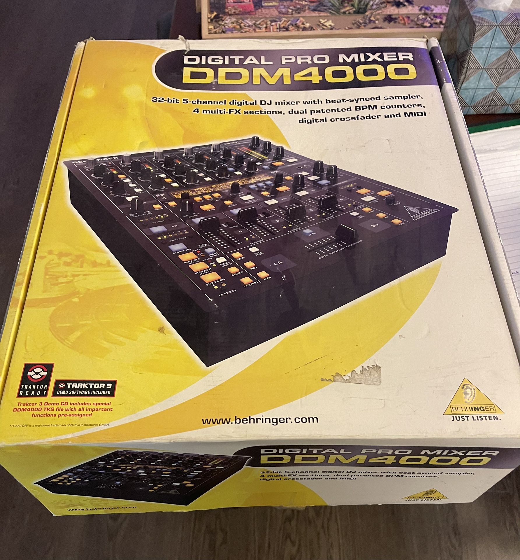 Behringer DDM4000 Digital DJ Mixer- 4 Channel