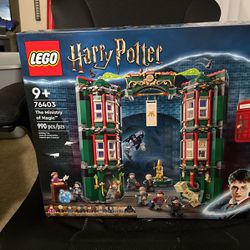 Brand New Legos Harry Potter Model 76403 And Lego Creator, Three And One Model 31132