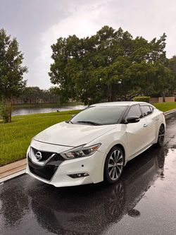2016 Nissan Maxima SR