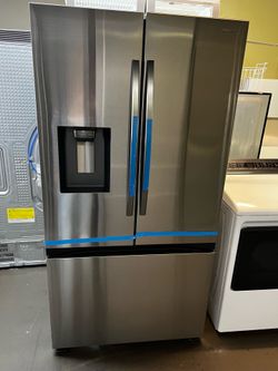 NEW OPEN BOX SAMSUNG FRENCH STYLE REFRIGERATOR STANDARD SIZE