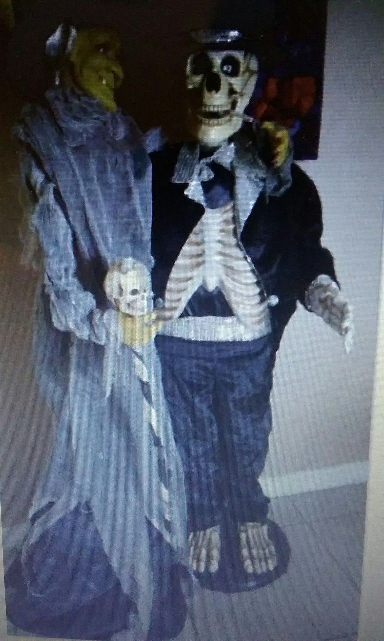 $35 each or 2 for $50 Singing GEMMY Skeletons for Halloween Will Throw in Witch For Free If you Buy Both Skeletons