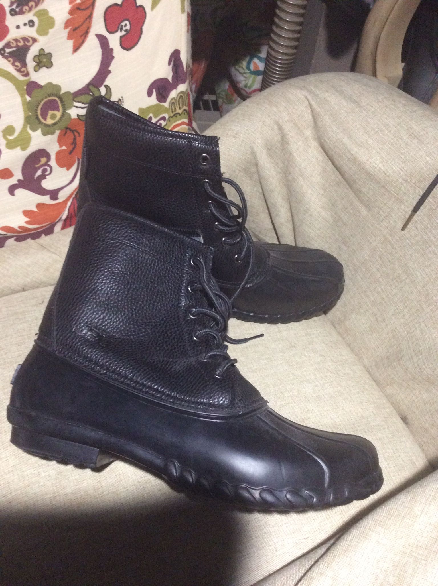 Men’s Snow Boots Size 12