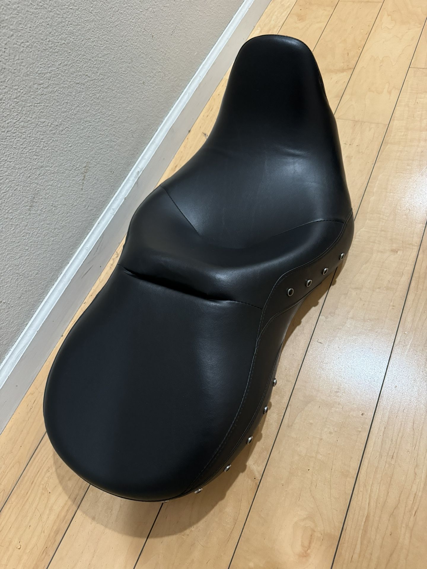 Harley Touring Seat