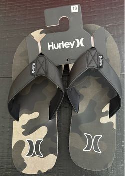 New Men’s Size 10 Hurley Flip Flops …Price on tag $30